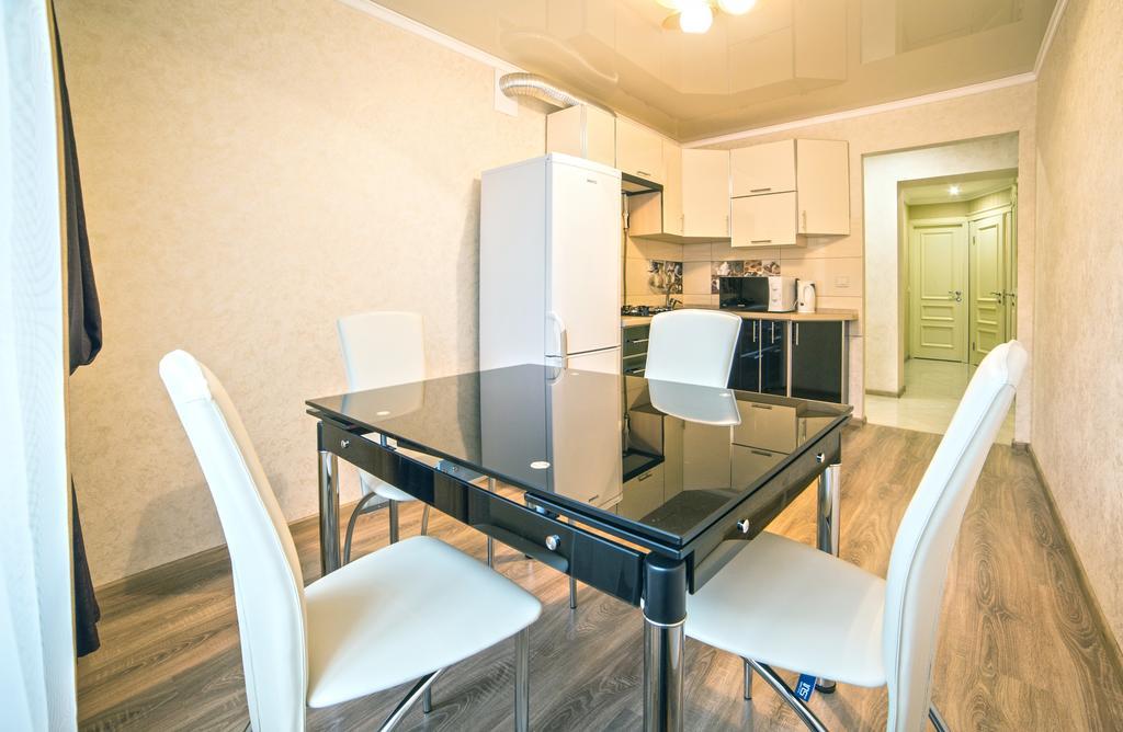 Apartments On Svobody Avenue- The Center Of Lviv Exterior foto
