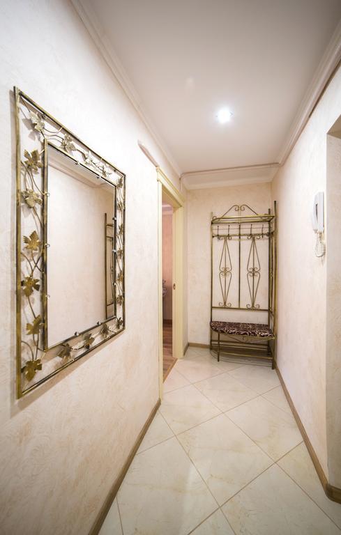 Apartments On Svobody Avenue- The Center Of Lviv Exterior foto